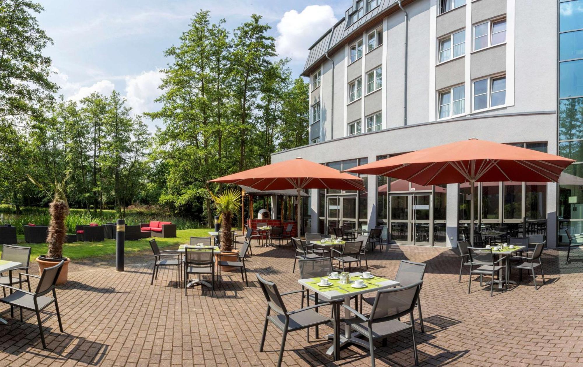 Hotel Dusseldorf Krefeld Affiliated By Melia Exterior photo